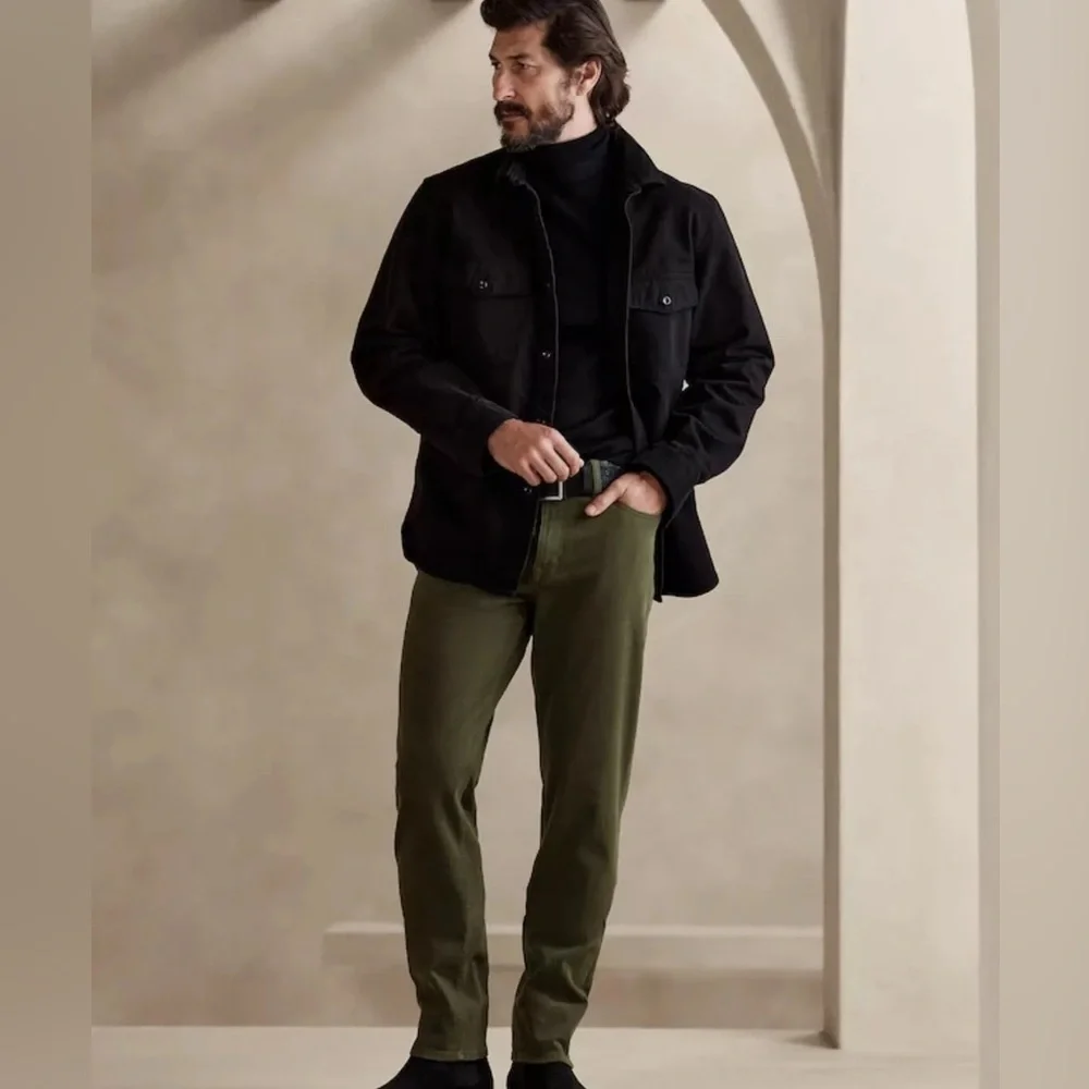Banana Republic Men's Army Green Traveler Pant Slim Fit Stretch